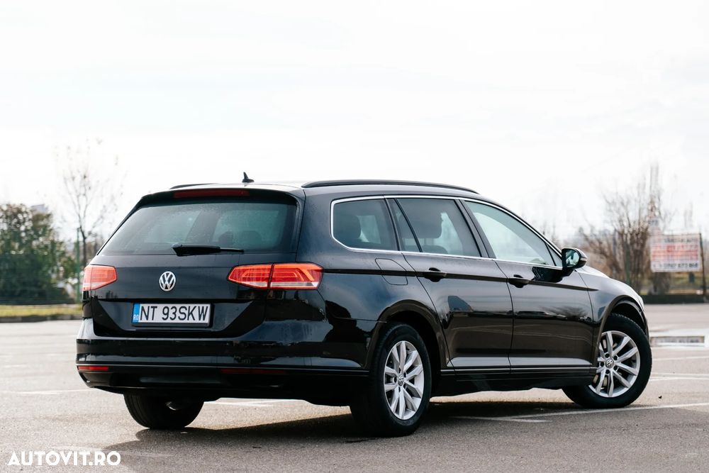 Volkswagen Passat Variant 2.0 TDI DSG (BlueMotion Technology) Comfortline - 4