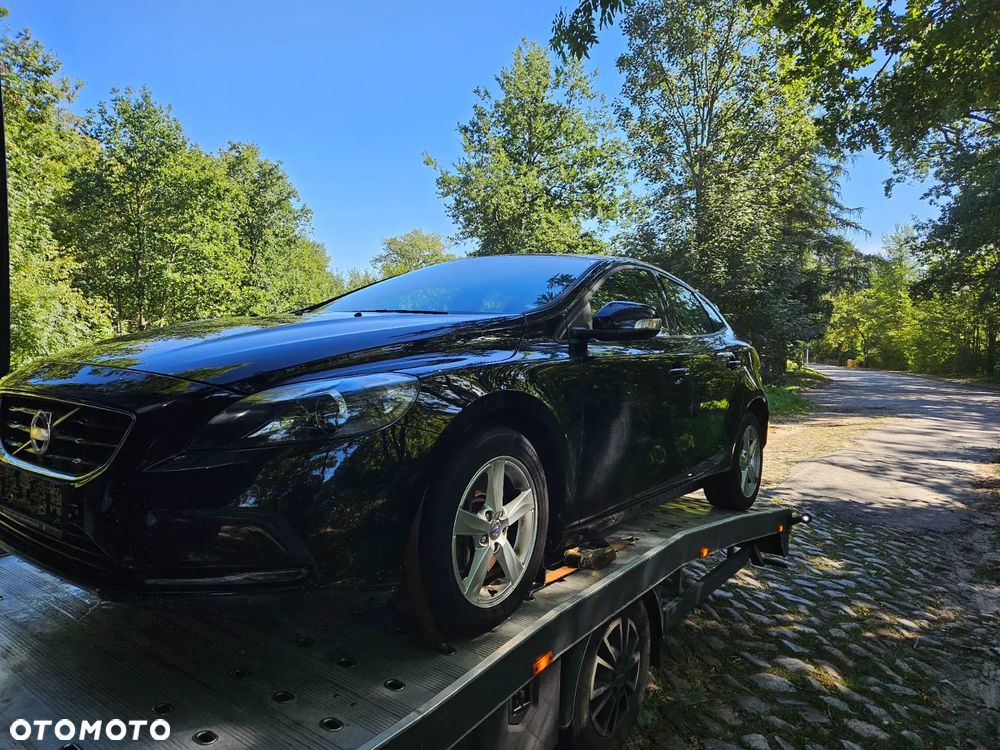 Volvo V40 - 11