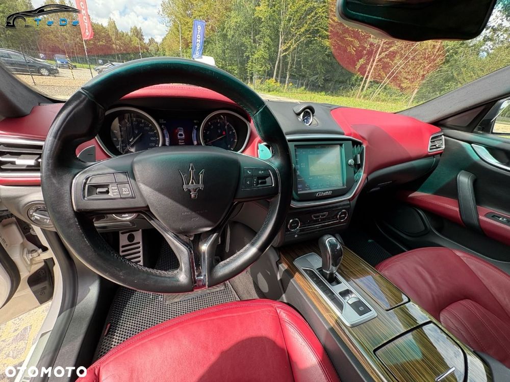 Maserati Ghibli Granlusso - 27