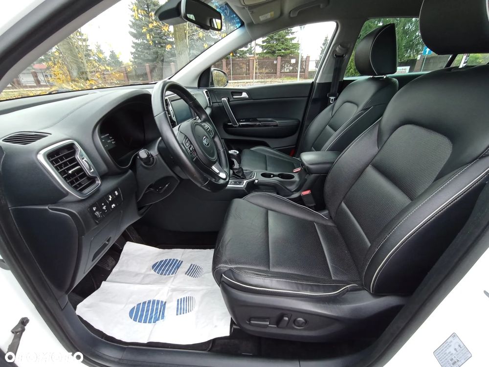 Kia Sportage - 18