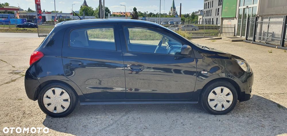 Mitsubishi Space Star 1.0 - 10