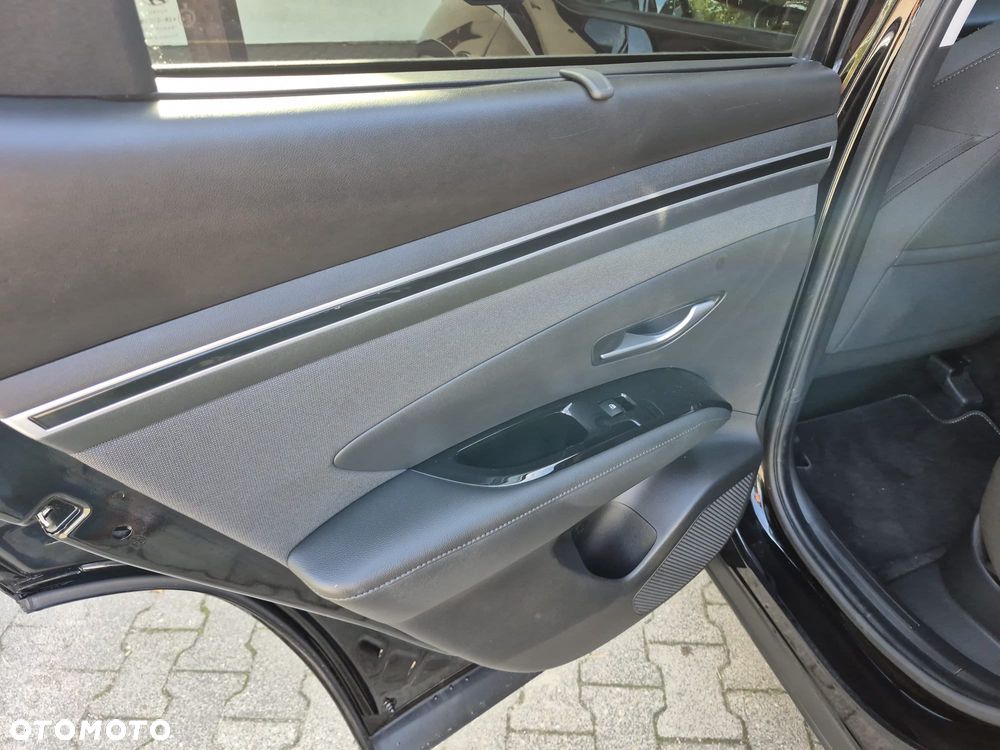 Hyundai Tucson - 24