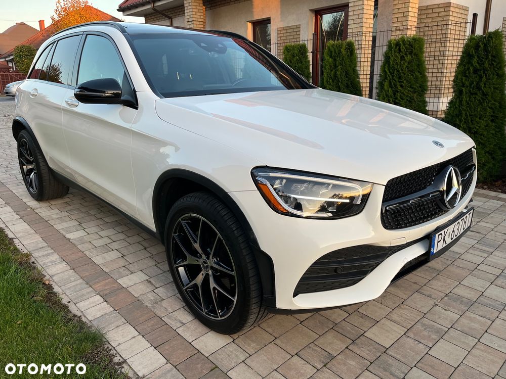 Mercedes-Benz GLC 300 4Matic 9G-TRONIC AMG Line - 4