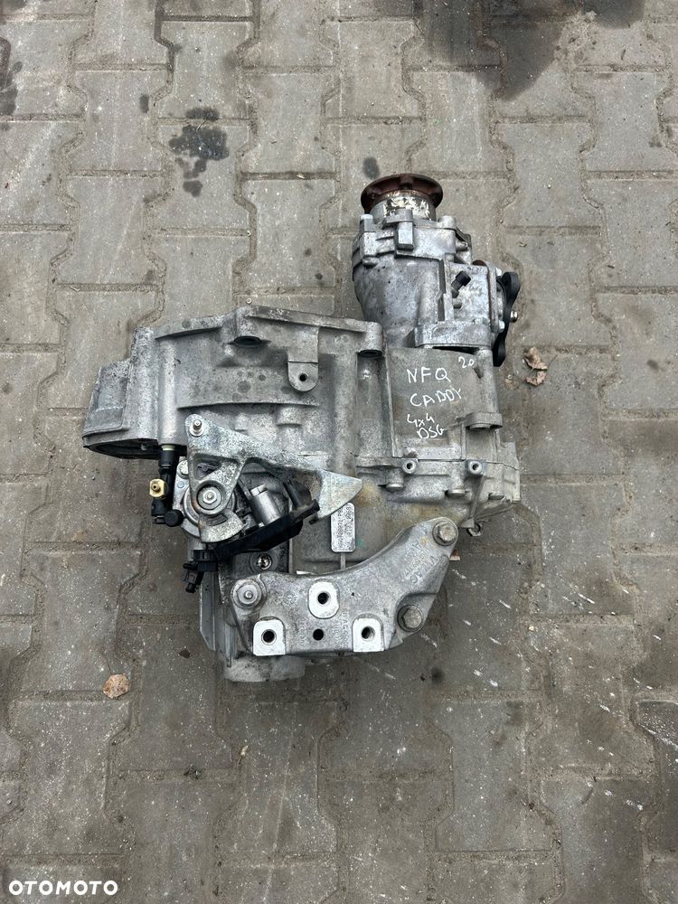 Skrzynia Biegów NFQ 4x4 automat Volkswagen Caddy 2.0 tdi - 1