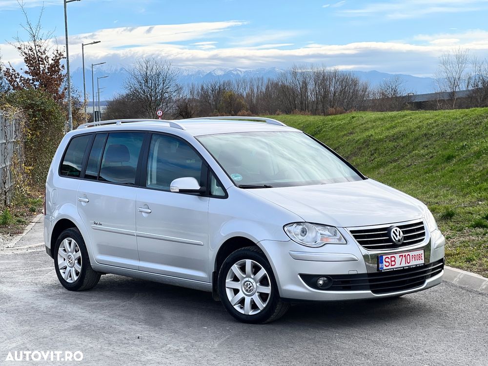 Volkswagen Touran 2.0 TDI DPF Comfortline - 1