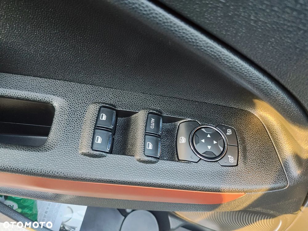 Ford EcoSport - 11