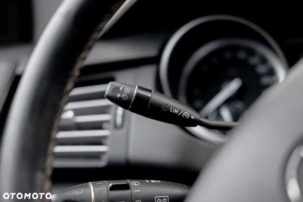 Mercedes-Benz Klasa R 350 CDI 4-Matic - 23