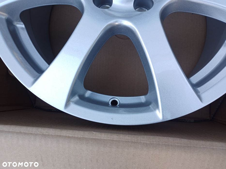 Alu 17" 5* 110 GM Opel Astra H Vectra Zafira B NOWE Jeep Cherokee KL - 7