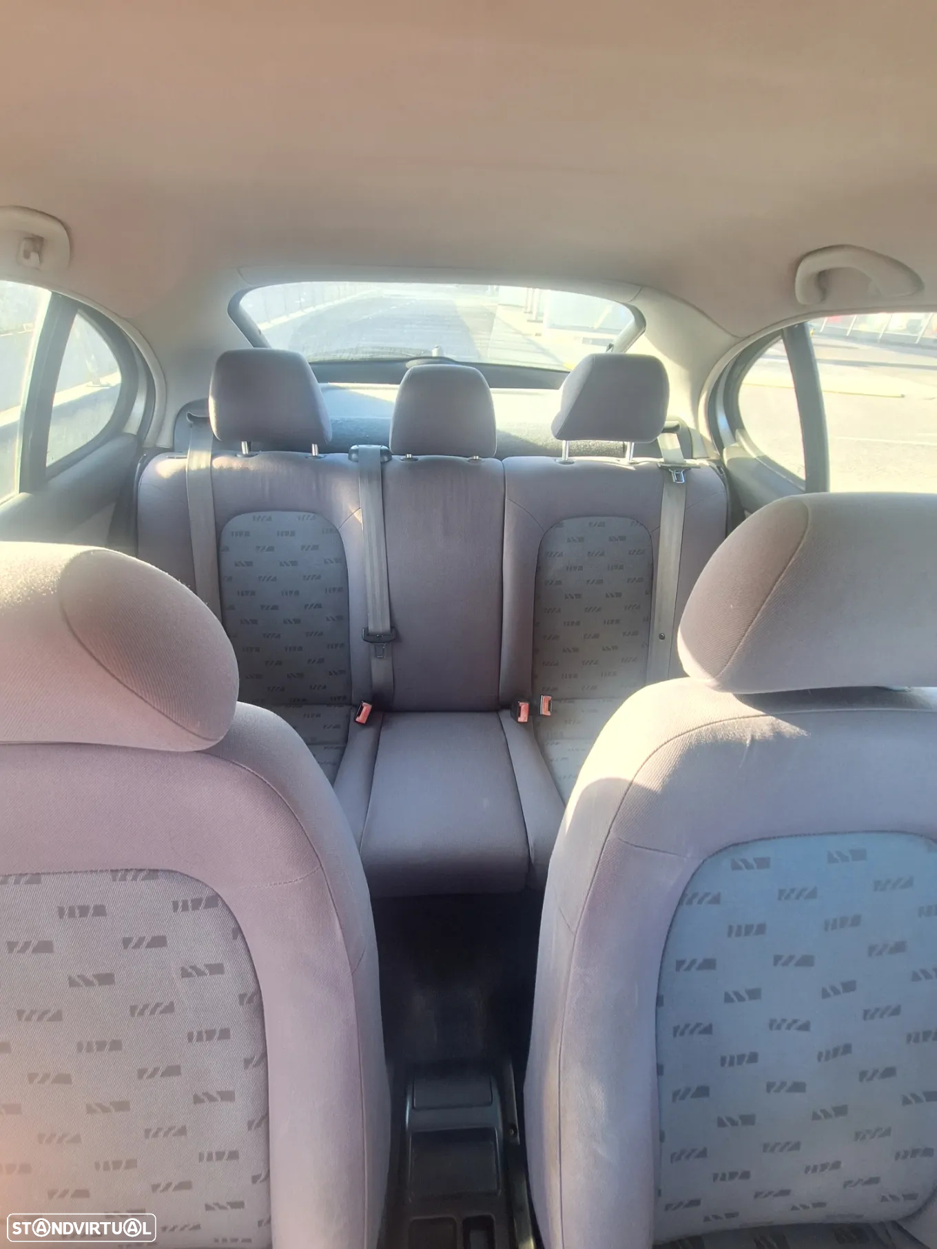 SEAT Leon 1.9 TDI Confort AC - 7