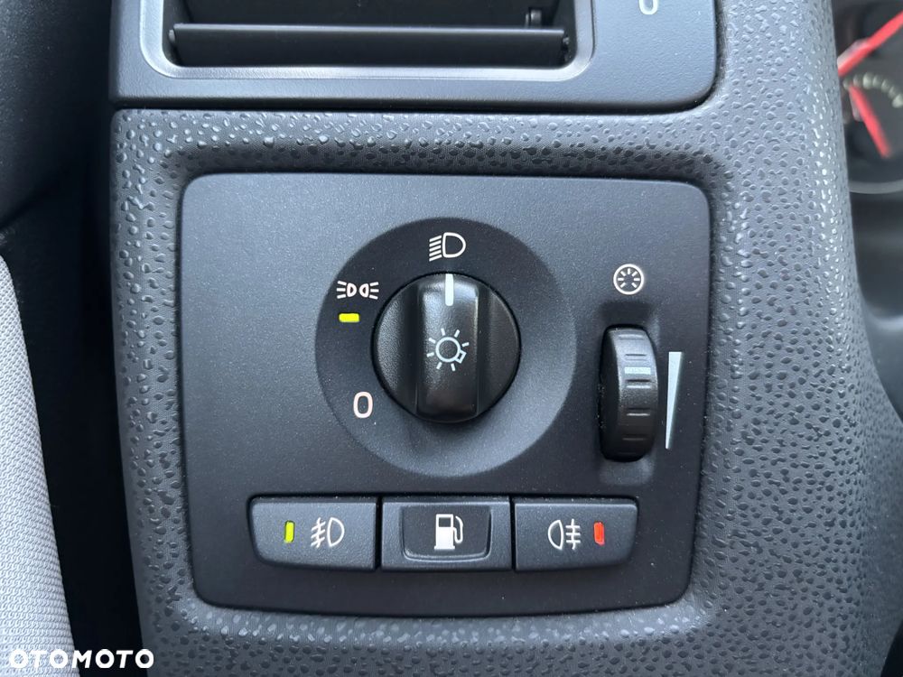 Volvo V50 2.0D Summum - 27