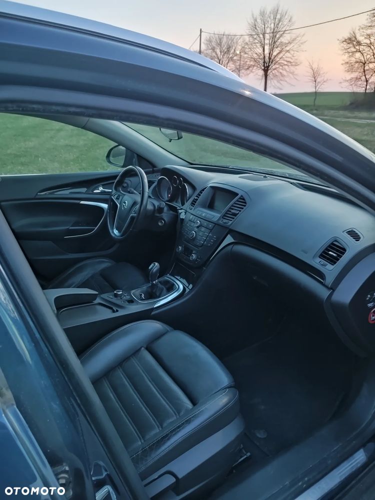 Opel Insignia 2.0 Turbo Edition - 12