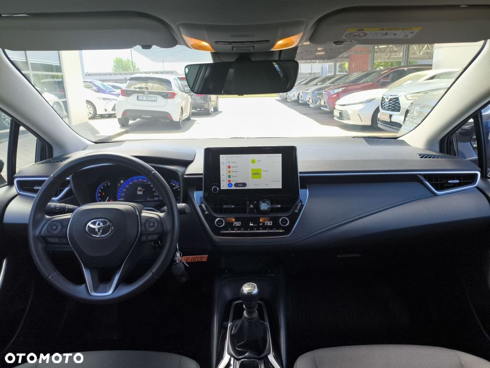 Toyota Corolla - 11