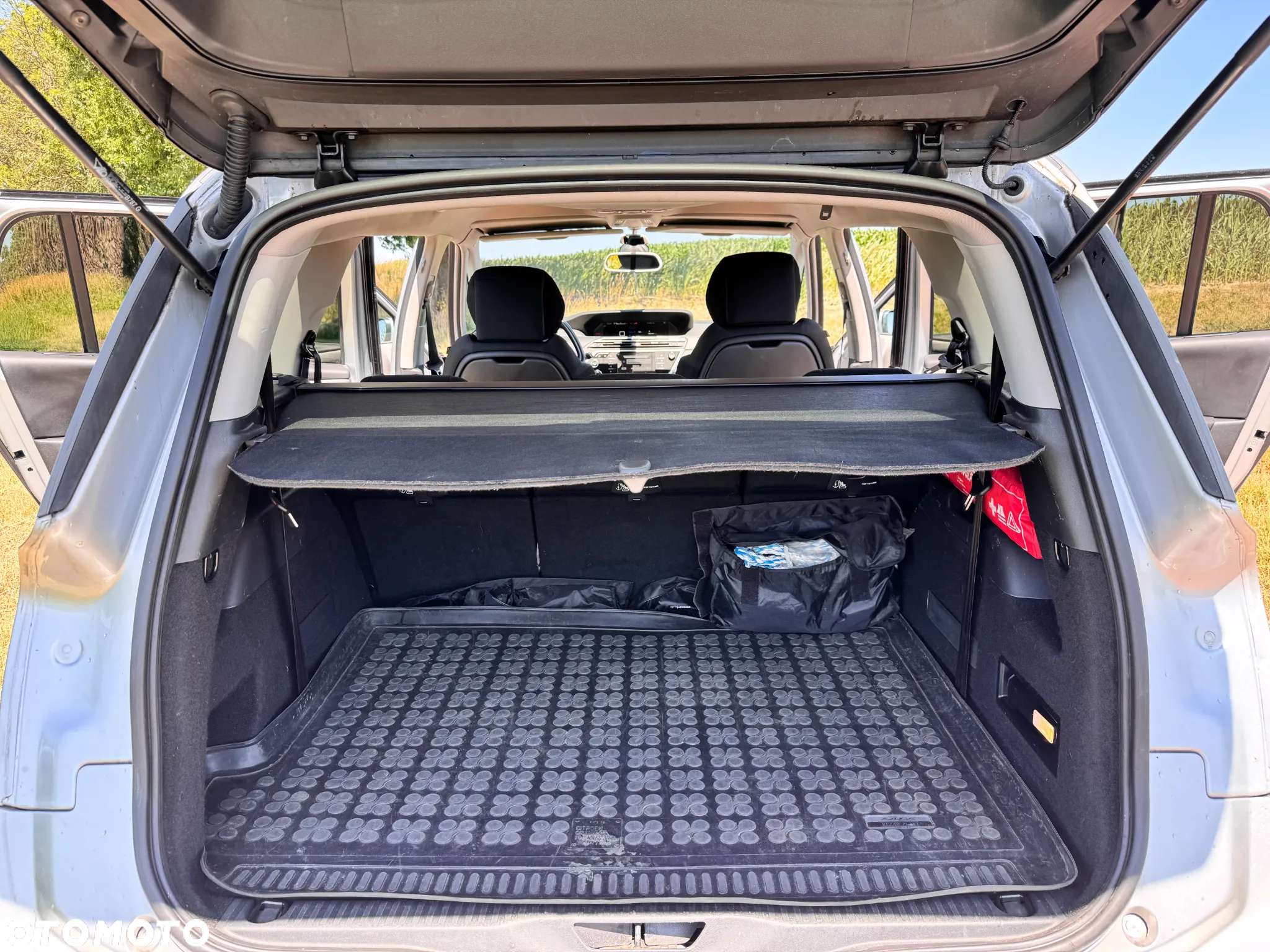 Citroën C4 Picasso 1.6 THP Intensive - 11