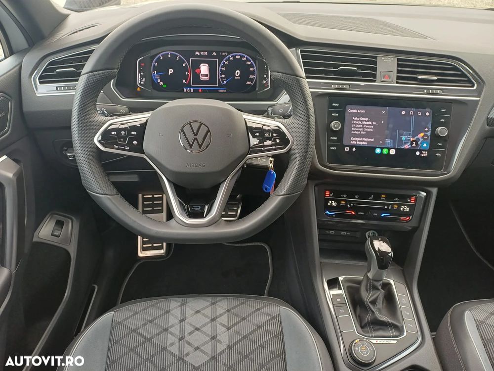 Volkswagen Tiguan Allspace 2.0 TSI 4Mot DSG R-Line - 12