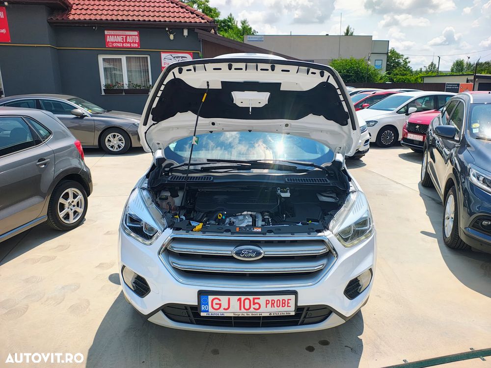 Ford Kuga 1.5 TDCi 2x4 Titanium - 20