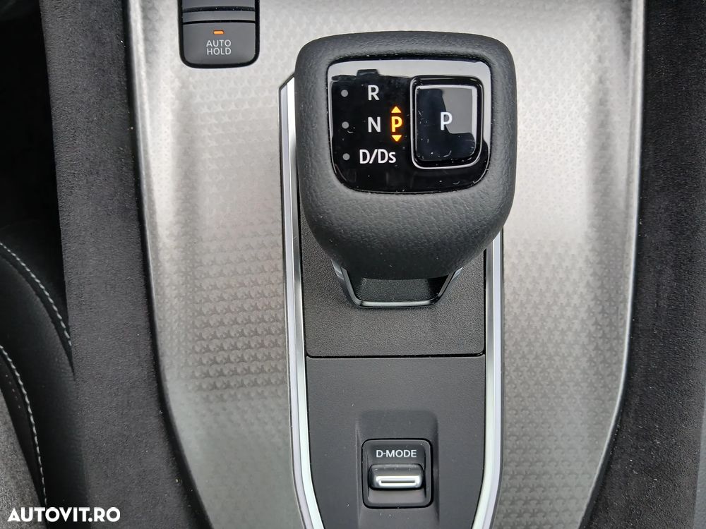 Nissan Qashqai 1.3 l 156CP X-Tronic 4WD MHEV N-Design - 11