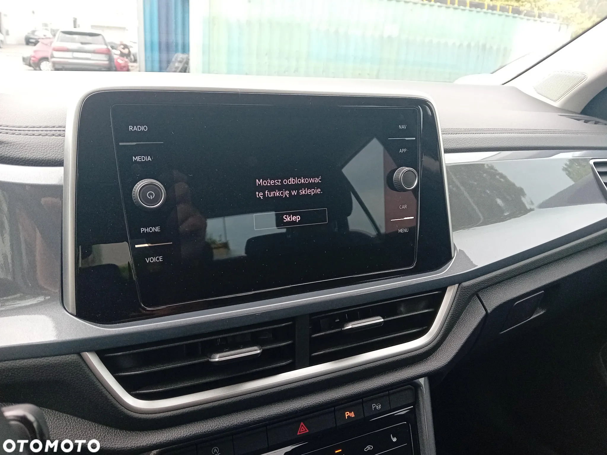 Volkswagen T-Roc 1.5 TSI Style DSG - 14