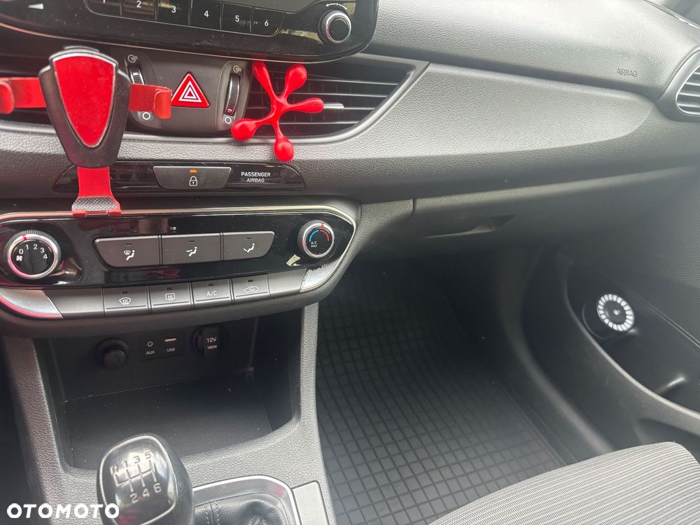 Hyundai i30 - 11