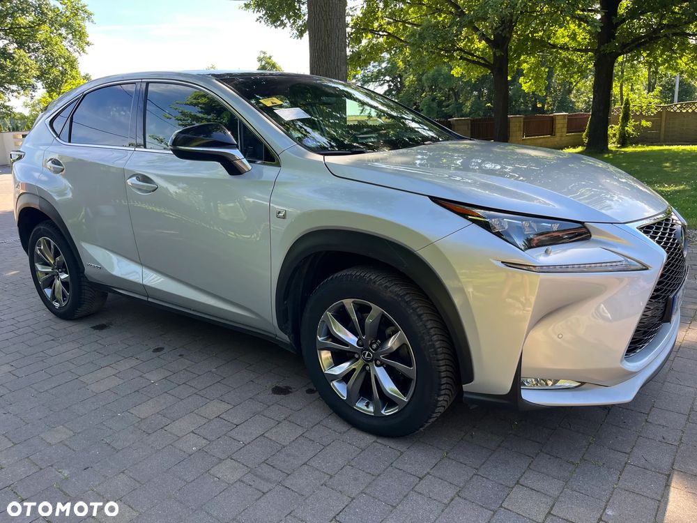 Lexus NX 300h E-FOUR F SPORT - 1