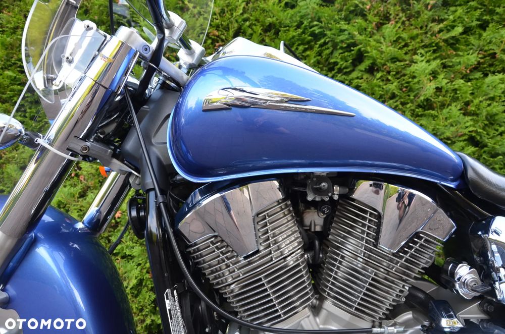 Honda VTX - 29