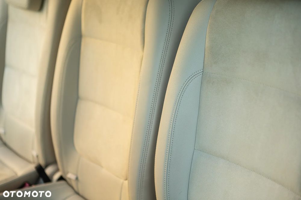 Volkswagen Sharan - 28