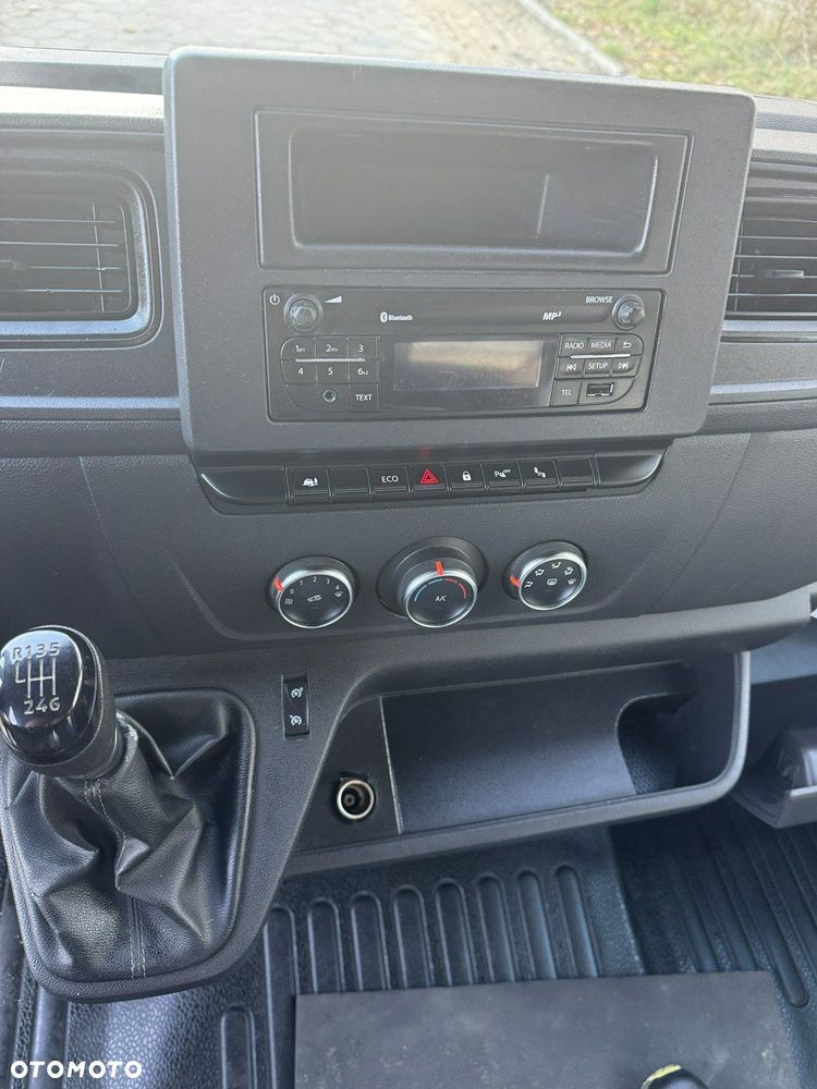Renault Master - 15