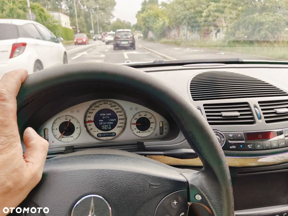 Mercedes-Benz ML - 12