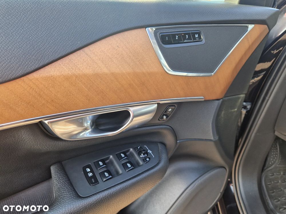 Volvo XC 90 T6 AWD Inscription 7os - 17
