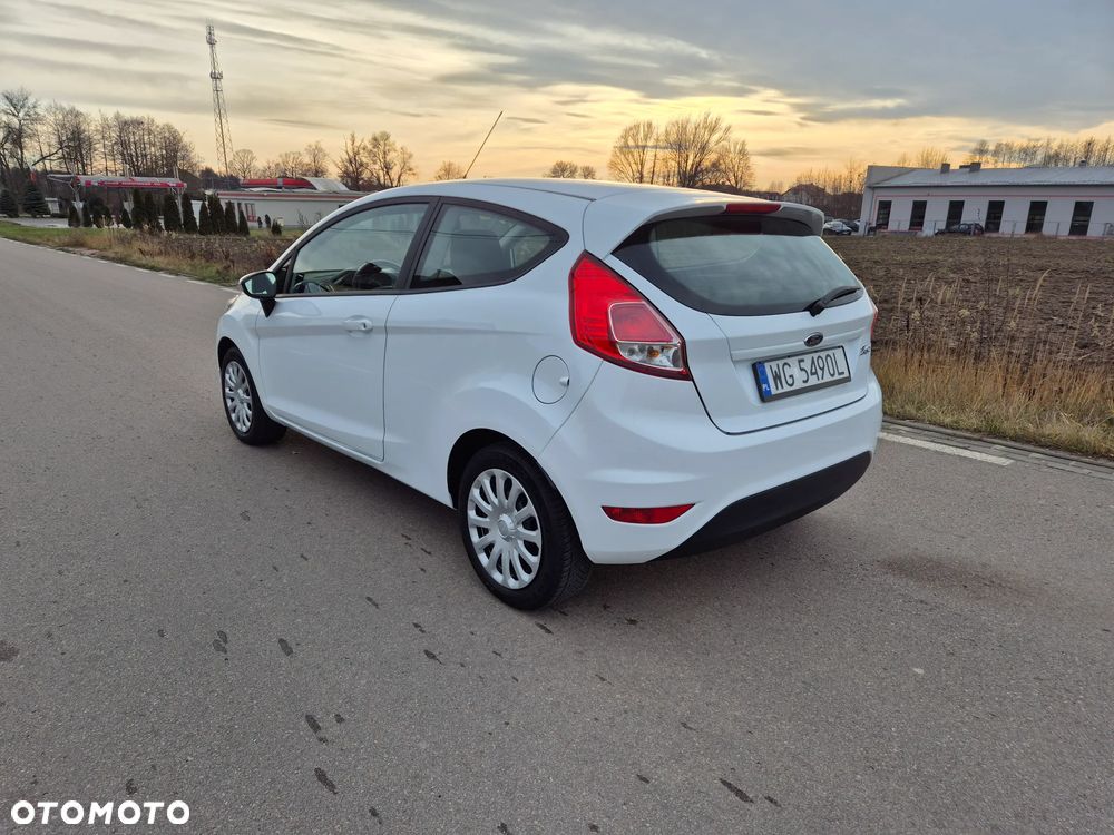 Ford Fiesta 1.25 Trend - 12