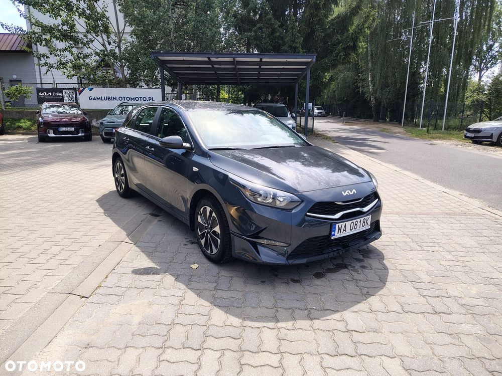 Kia Ceed 1.5 T-GDI M - 2