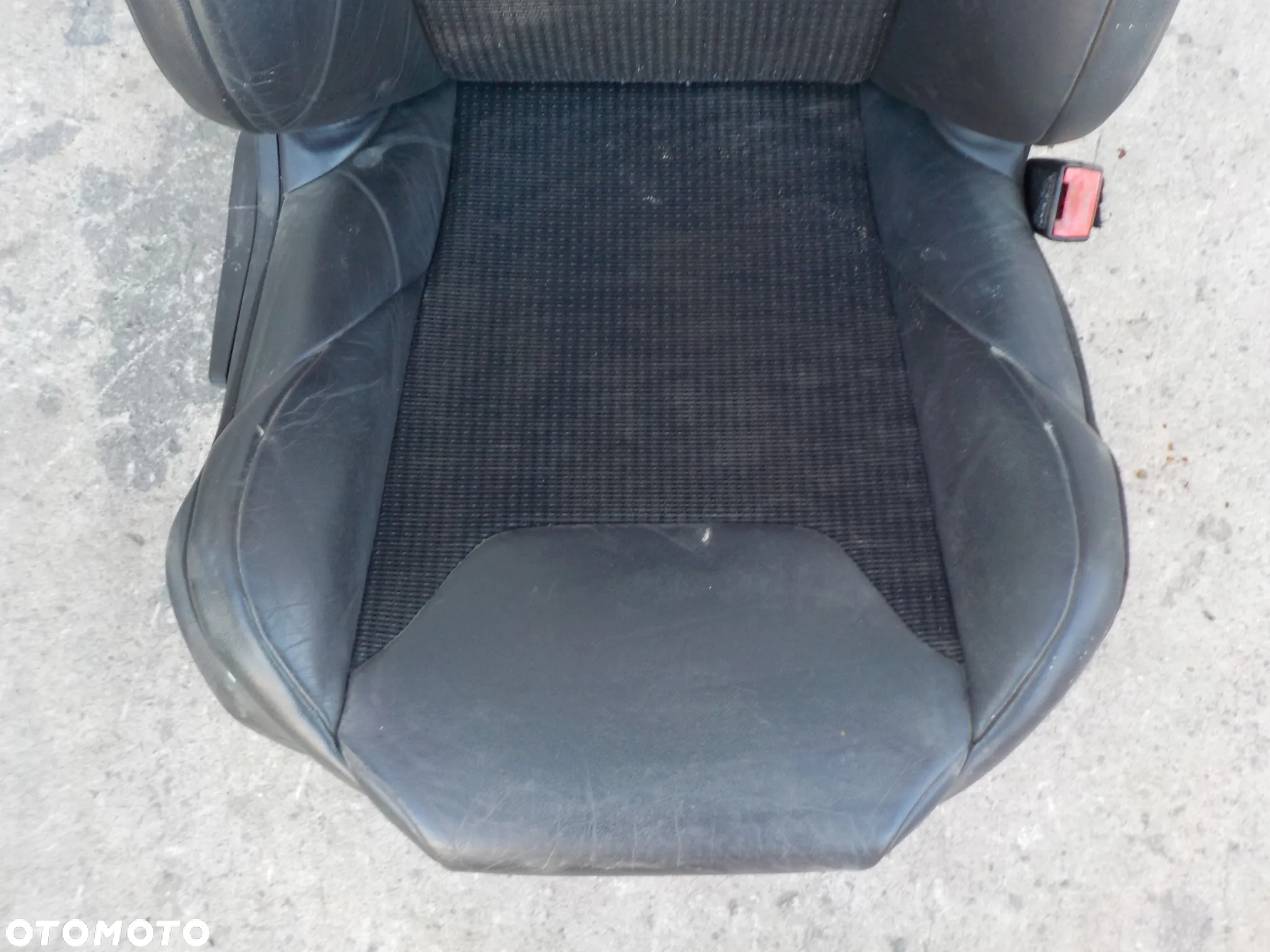 CITROEN C5 III FOTEL PRAWY PRZÓD - 4