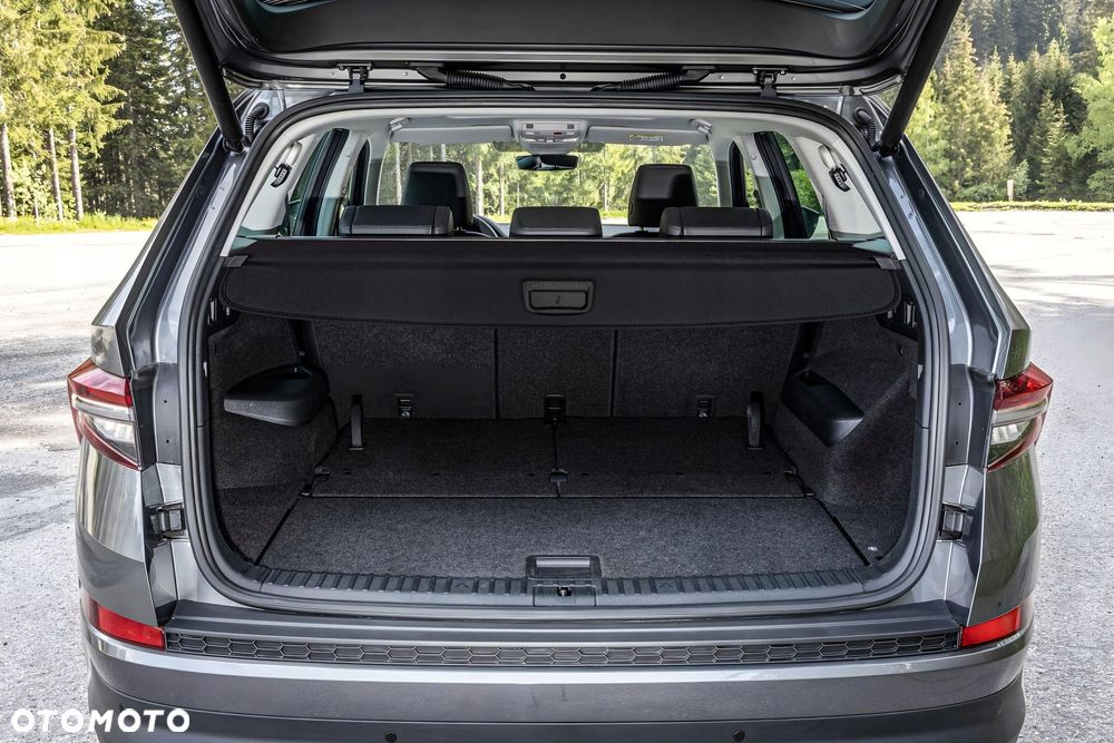 roleta bagażnika czarna 565867871b skoda kodiaq i ns7 2016-2023 - 2