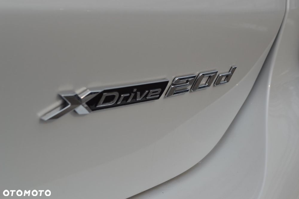 BMW X1 xDrive20d xLine sport - 11