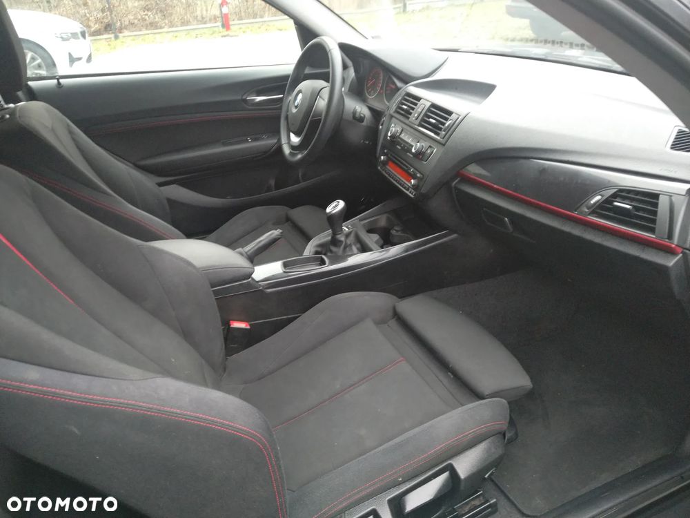 BMW Seria 1 116i Sport Line - 27