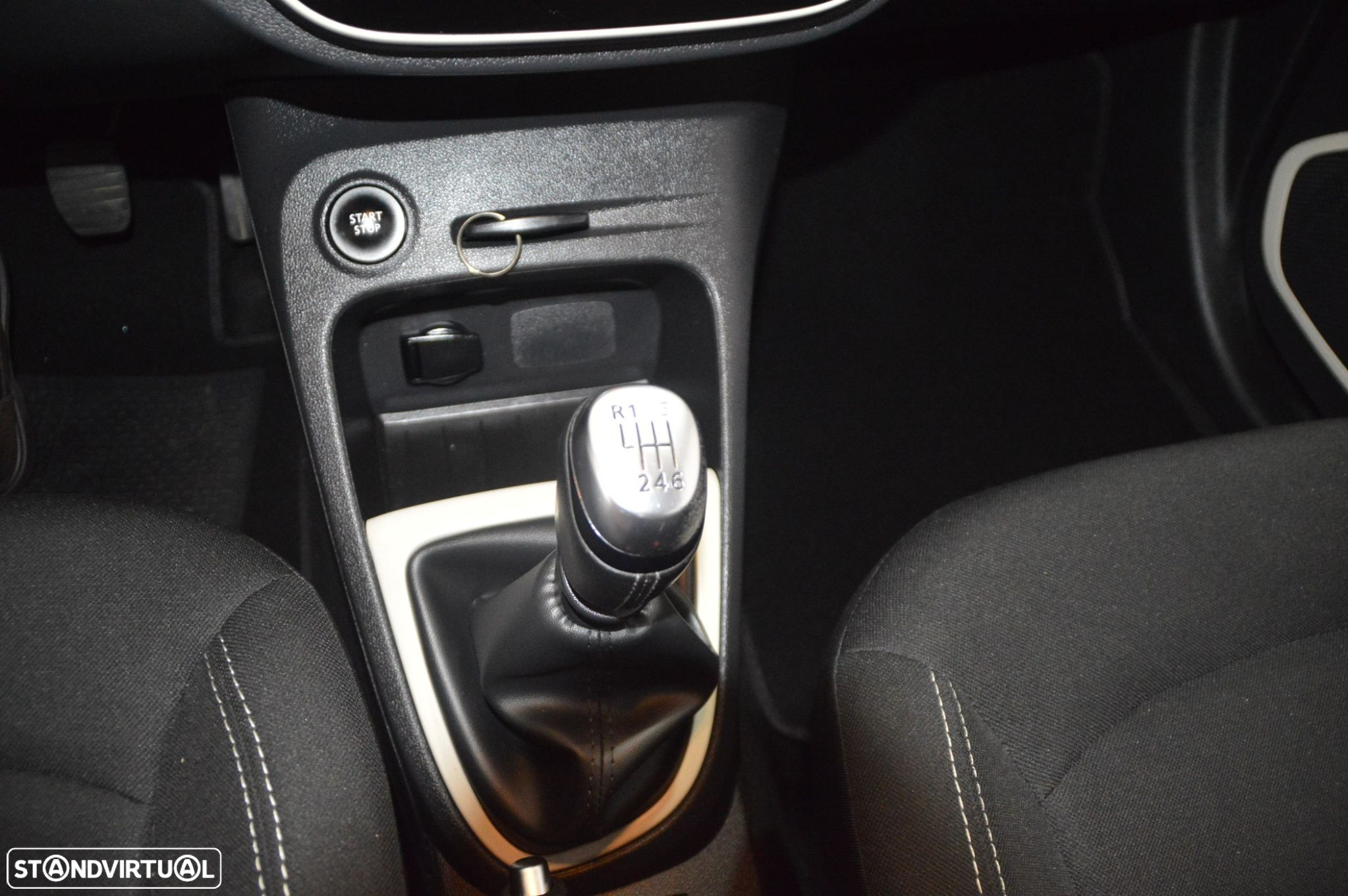 Renault Captur 1.3 TCe Exclusive - 15