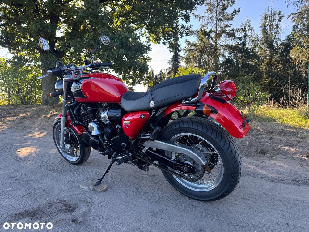 Triumph Thunderbird - 3