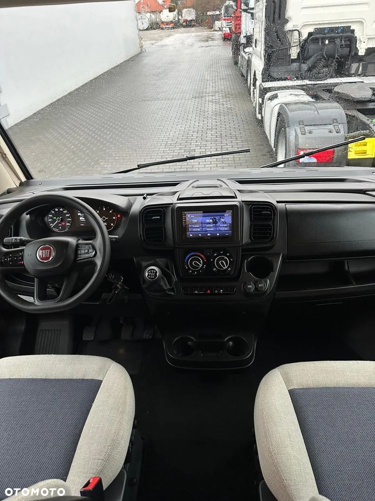 KNAUS R 12 - 21