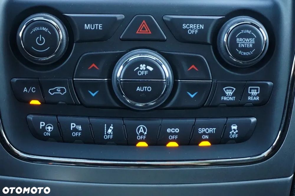 Jeep Grand Cherokee 3.0I Multijet Night Eagle - 32