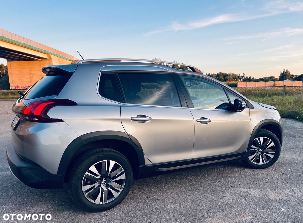 Peugeot 2008 - 5