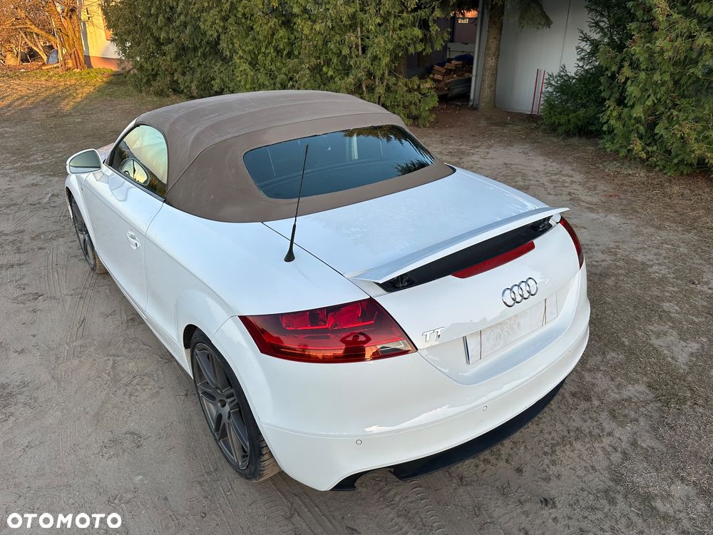 Audi TT Roadster 2.0 TFSI S tronic quattro - 32