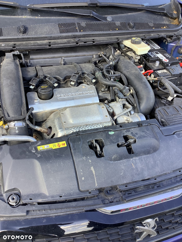 PEUGEOT 308 GTI SILNIK 1.6 e-THP SPORT 272KM