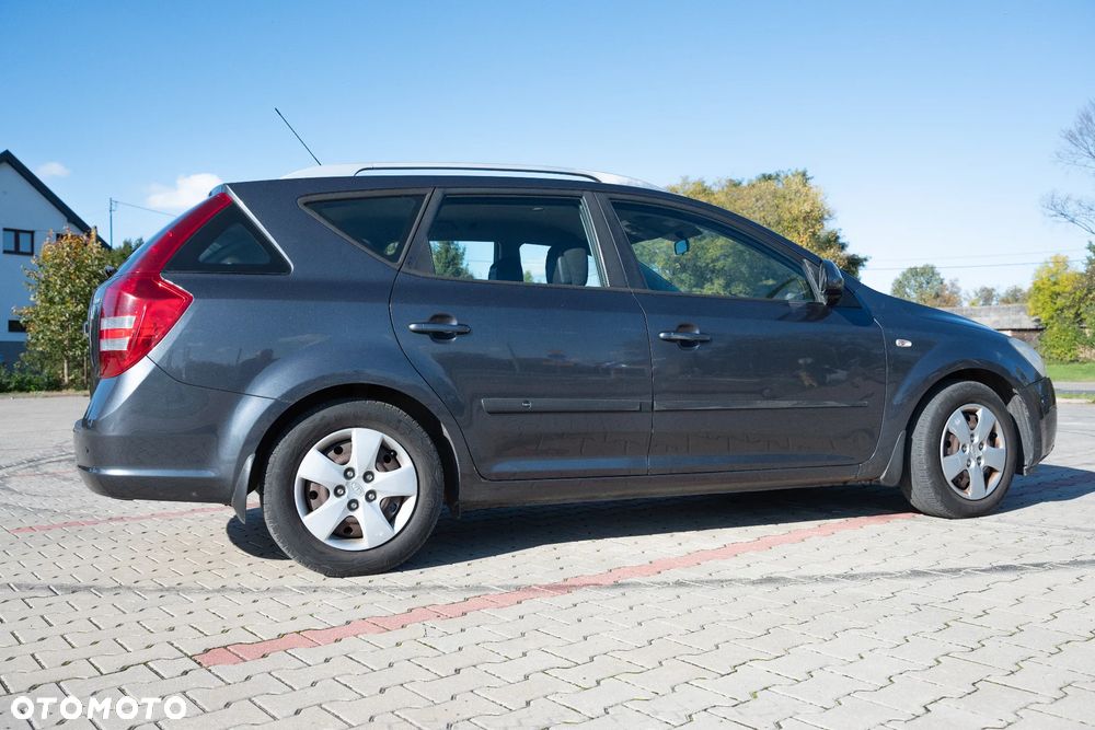 Kia Ceed - 2