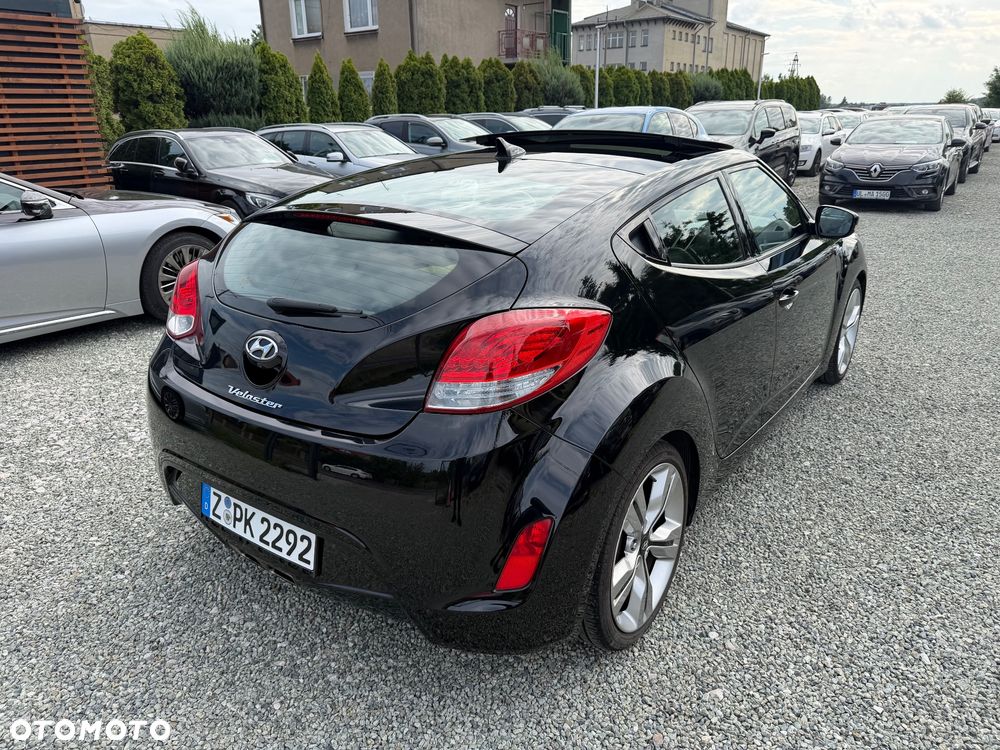 Hyundai Veloster 1.6 blue Style - 7