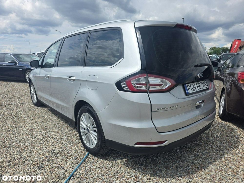 Ford Galaxy - 4