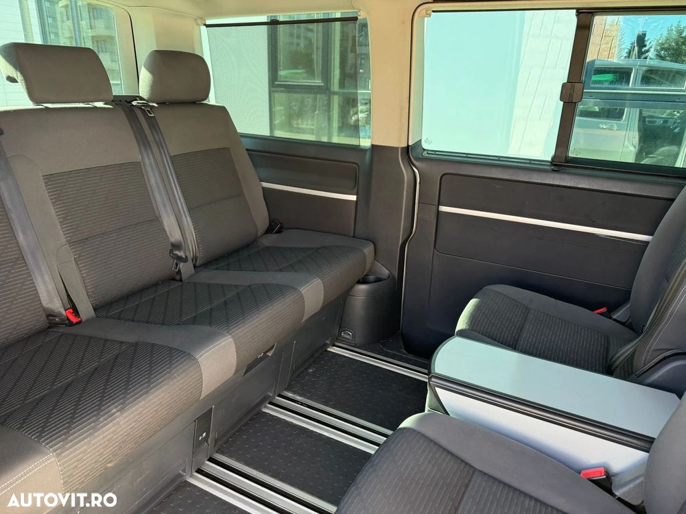 Volkswagen Multivan - 7