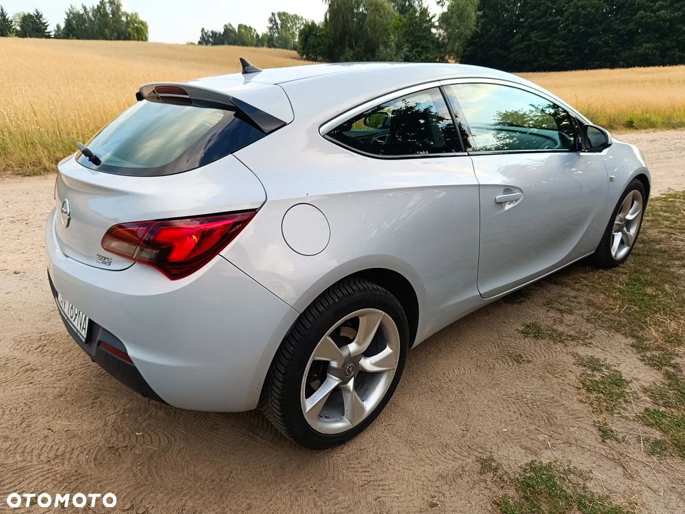 Opel Astra - 20