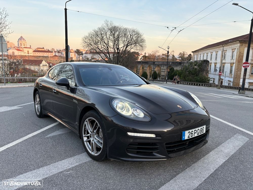 Porsche Panamera 3.0 V6 - 2