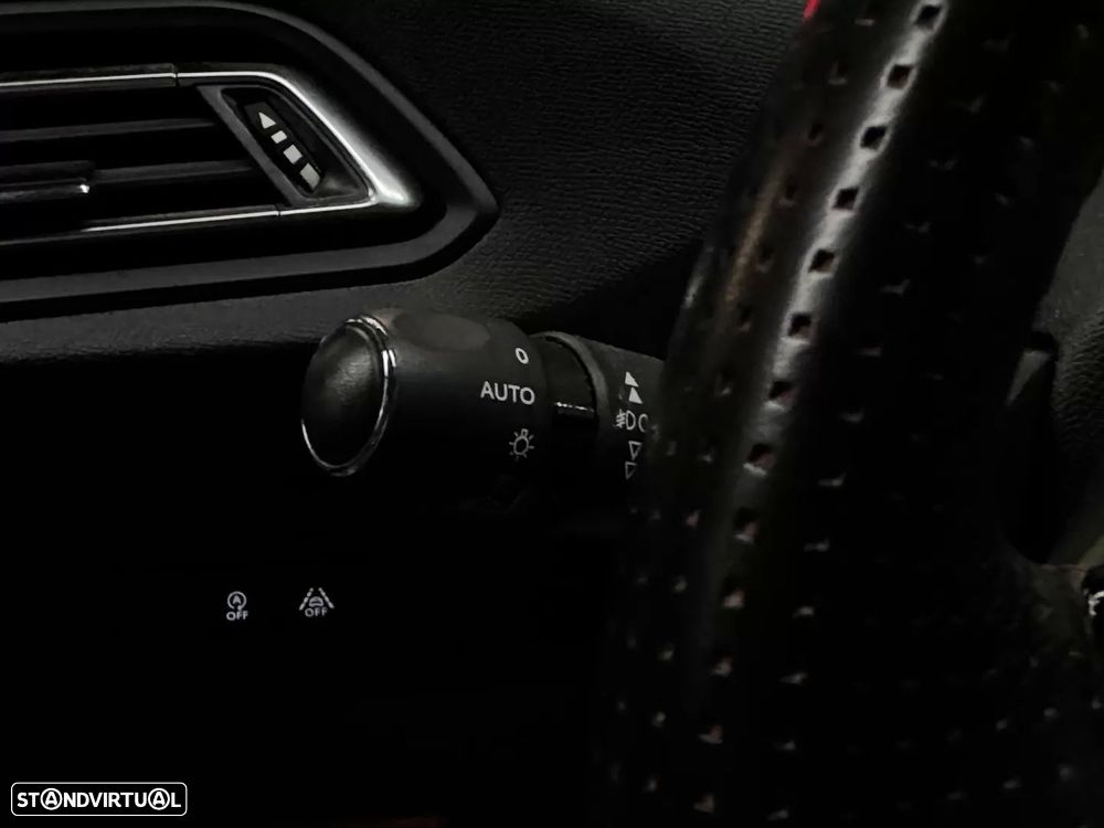 Peugeot 308 SW 1.5 BlueHDi GT Line EAT8 - 23