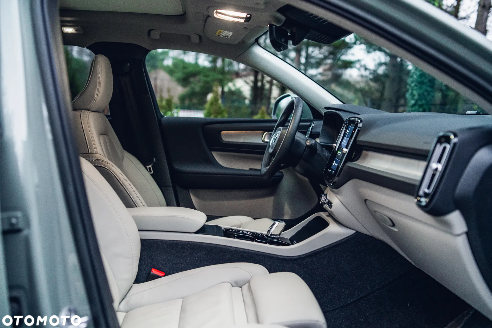 Volvo XC 40 B5 AWD Ultimate Bright - 24