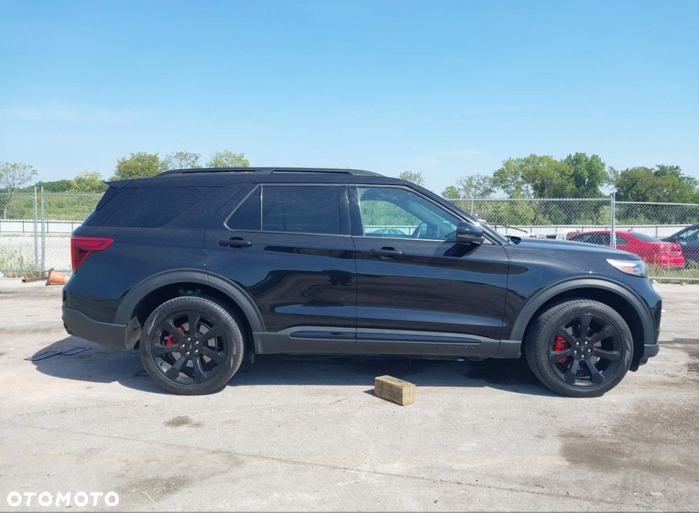 Ford Explorer - 8